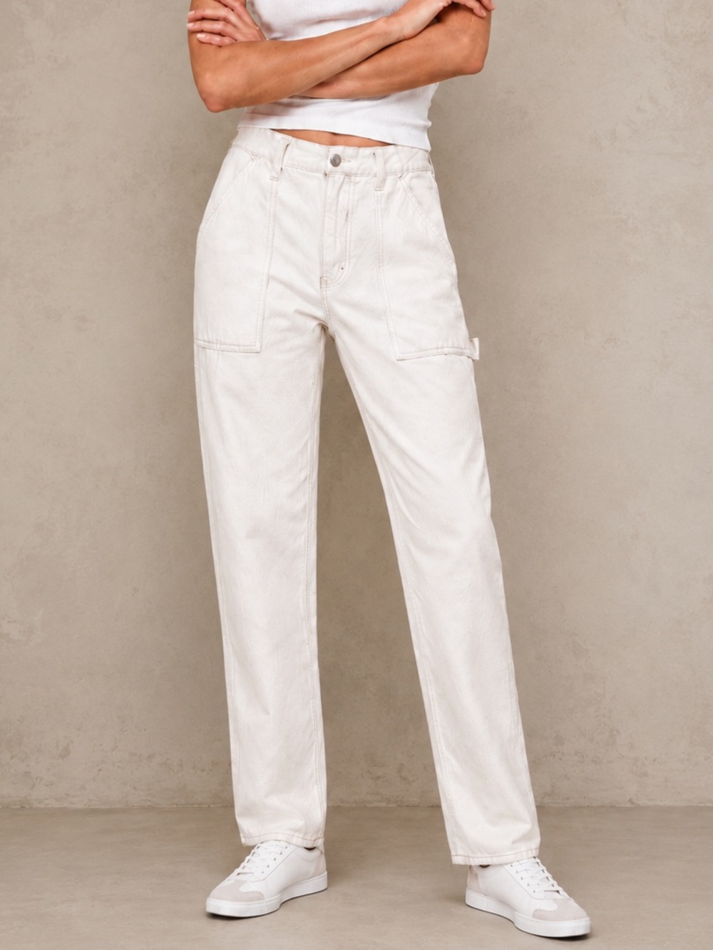 Abercrombie Curve Love 90s Straight Ultra High Rise White Jeans Size 27/4 Long